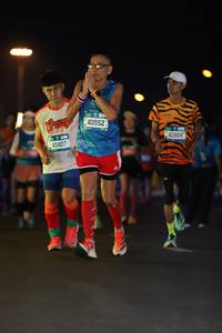BIB: 40407, 40952, 42804
                            <button type="button" onclick="openModal(20742731)" class="btn btn-primary btn-sm float-right btn-popup" data-toggle="modal" data-target=".modal-high-quality">
                        <i class="fas fa-shopping-cart"></i> Add to Cart
                    </button>
                                            <button type="button" onclick="isThisMe(20742731, true)" class="btn btn-success btn-sm float-right btn-popup btn-isme hidden" data-toggle="tooltip" data-placement="bottom" title="นี่คือรูปของคุณใช่ไหม คลิกที่นี่เพื่อเอาเข้าอัลบั้ม">
                        <i class="fas fa-plus"></i> Add to album
                    </button>
                    <button type="button" onclick="isThisMe(20742731, false)" class="btn btn-warning btn-sm float-right btn-popup btn-isnotme hidden">
                        <i class="fas fa-ban"></i> Remove from album
                    </button>